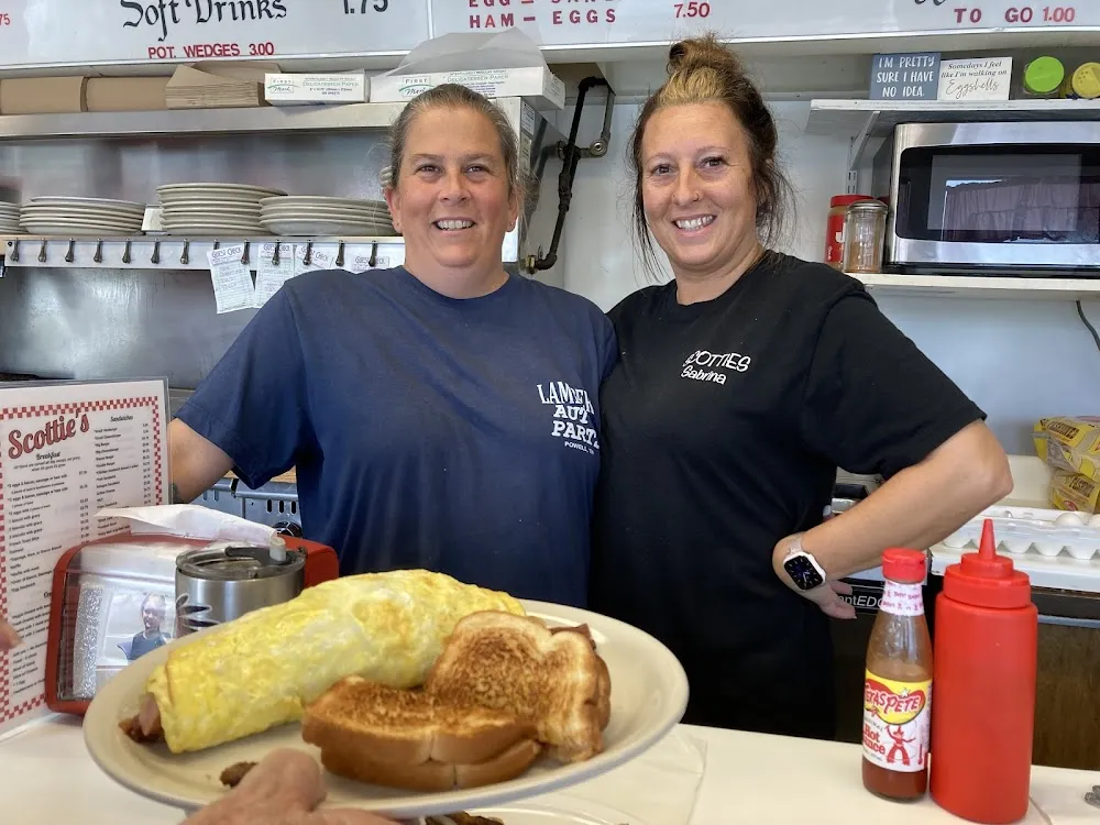 Trash Omelet and Friendly Staff